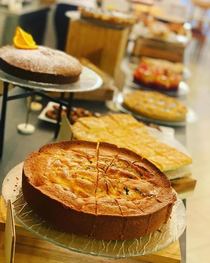Hotel Apogeo - Breakfast Experience Римини