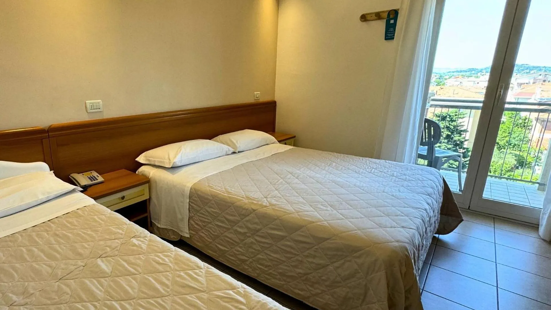 Hotel Apogeo - Breakfast Experience Римини